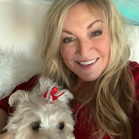 Meet your Posher, Linda - Picture 3 of 7